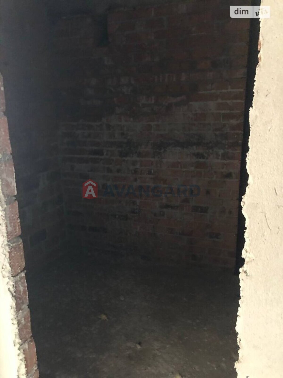 1 ��. ��������, 33/15/7 ��. �., 5/9 ������ ���� 9