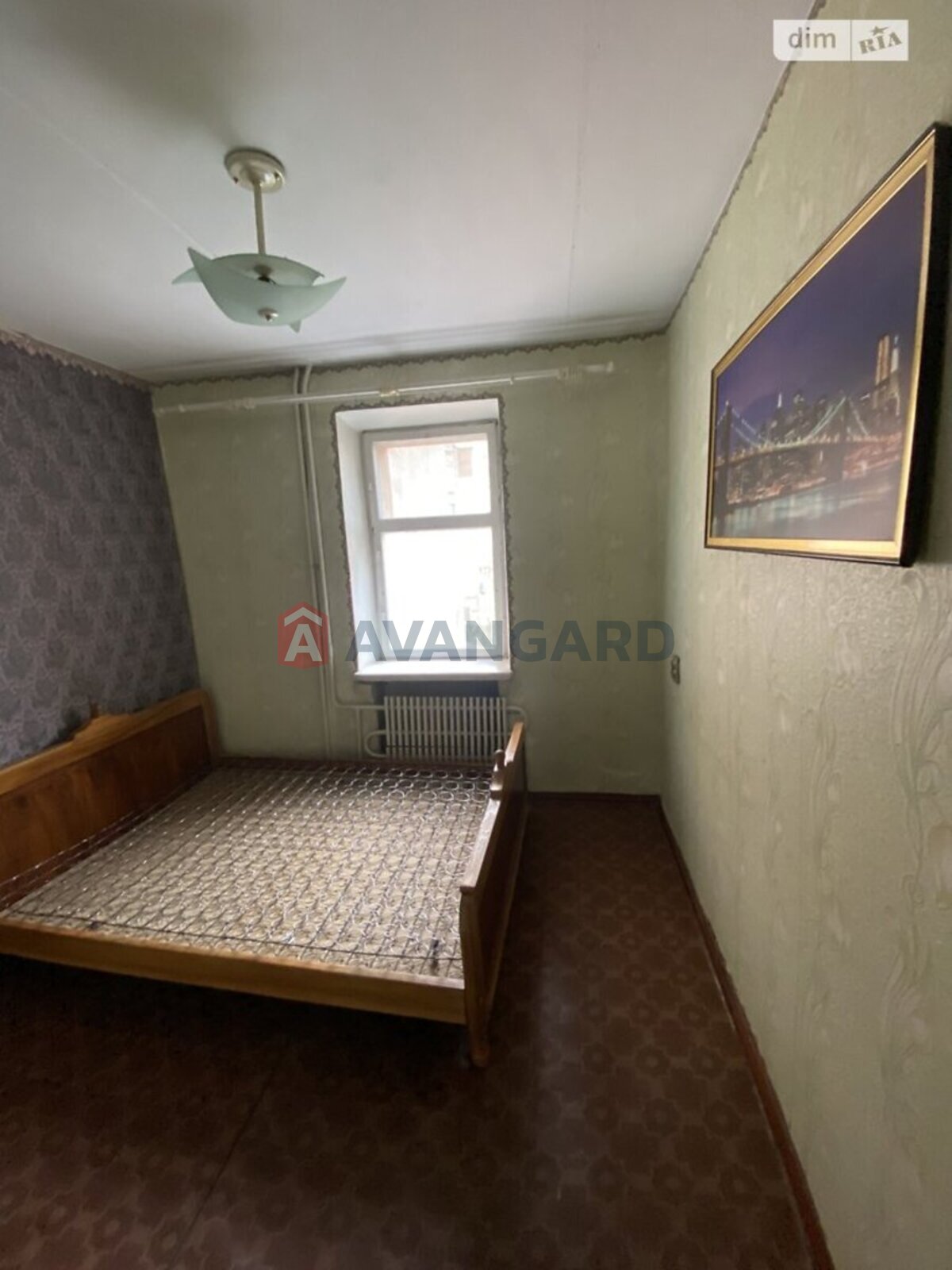 3 ��. ��������, 61/35/10 ��. �., 4/10 ������ ���� 8