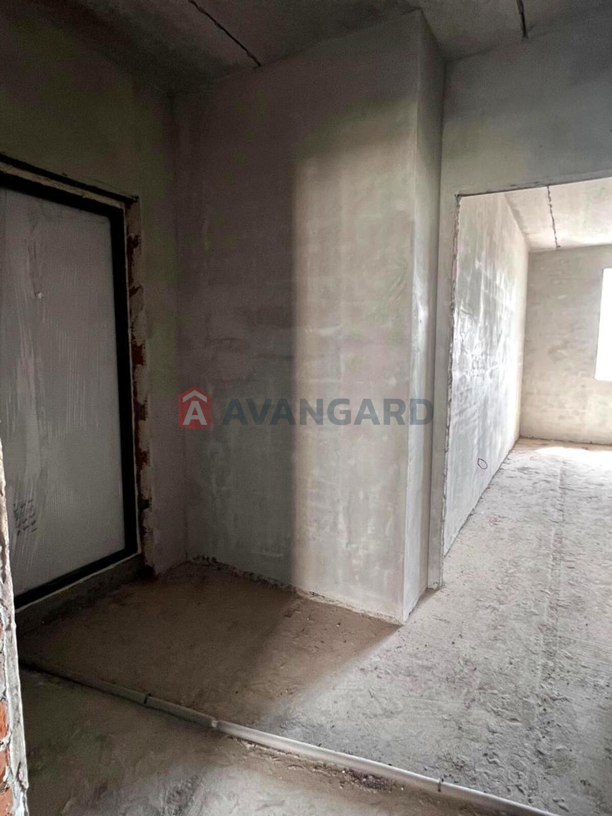 1 ��. ��������, 54/23/30 ��. �., 6/10 ������ ���� 17