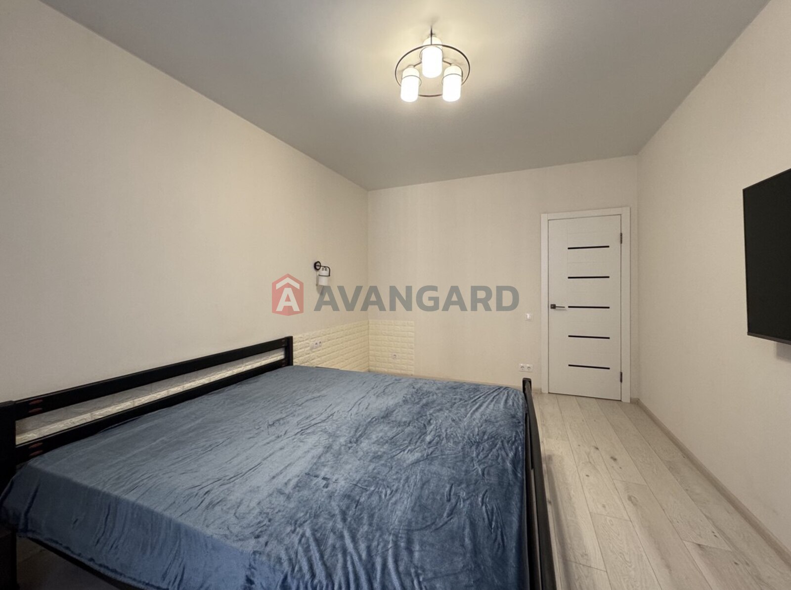 1 ��. ��������, 42.5/15.1/14.5 ��. �., 5/15 ������ ���� 1