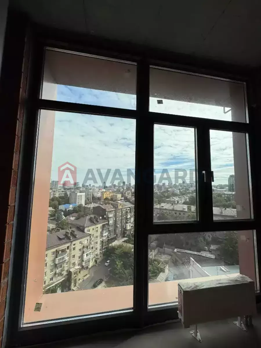 2 ��. ��������, 49/-/- ��. �., 10/10 ������ ���� 10