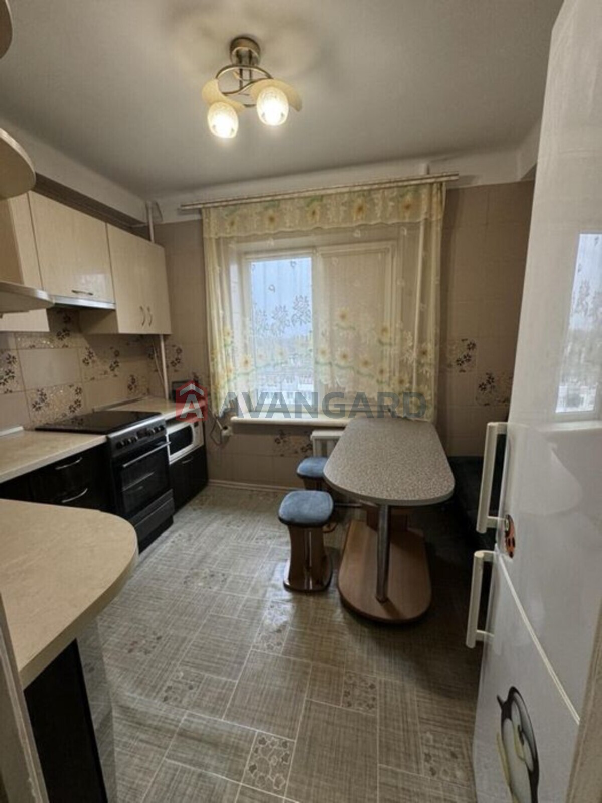 3 . , 69/-/9 . ., 7/9   2