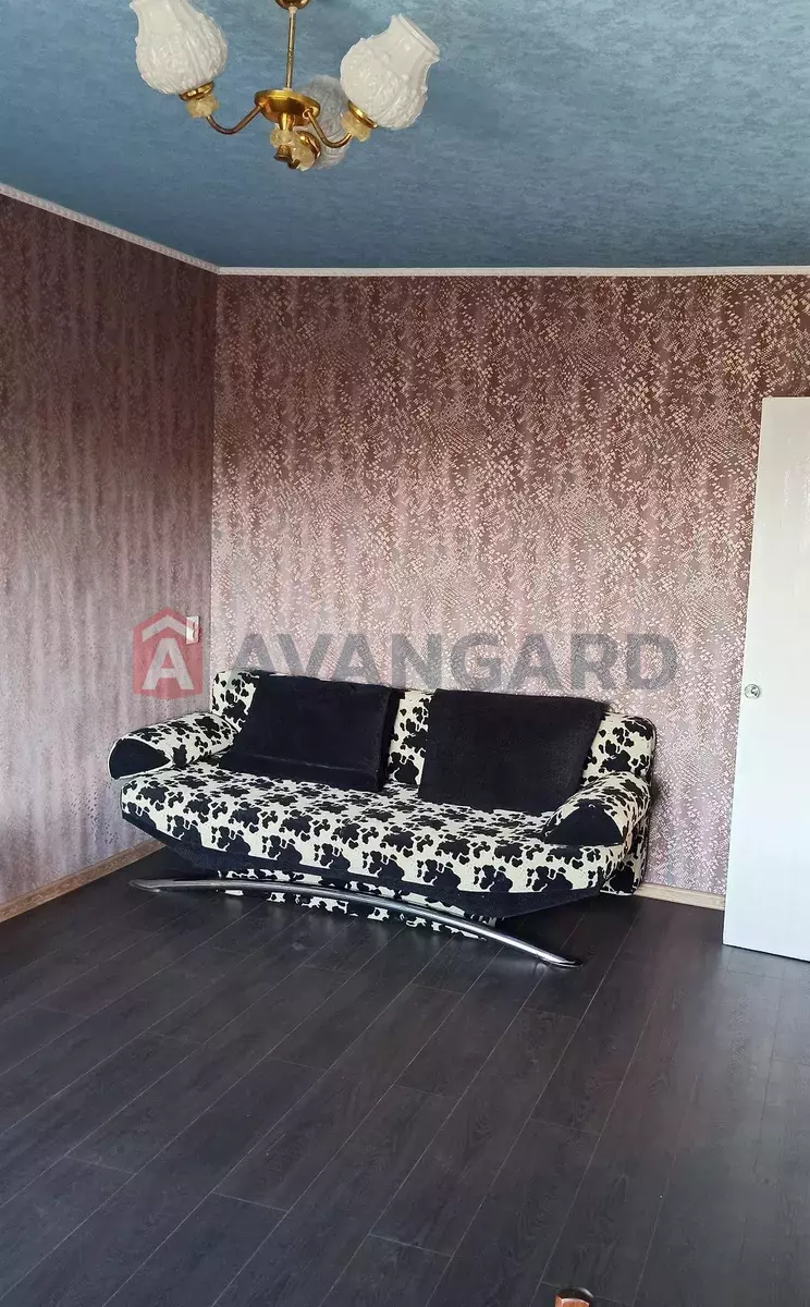 1 ����. ��������, 31/-/5 ��. �., 7/9 ���� ���� 5