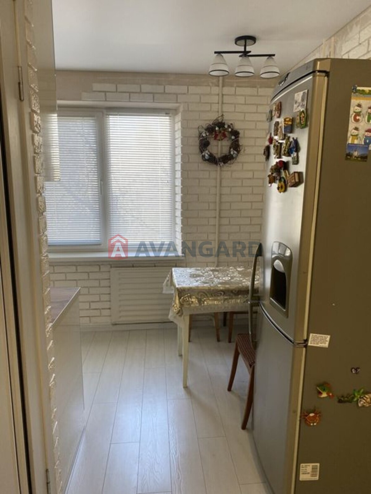 3 ��. ��������, 78/-/10 ��. �., 3/9 ������ ���� 5