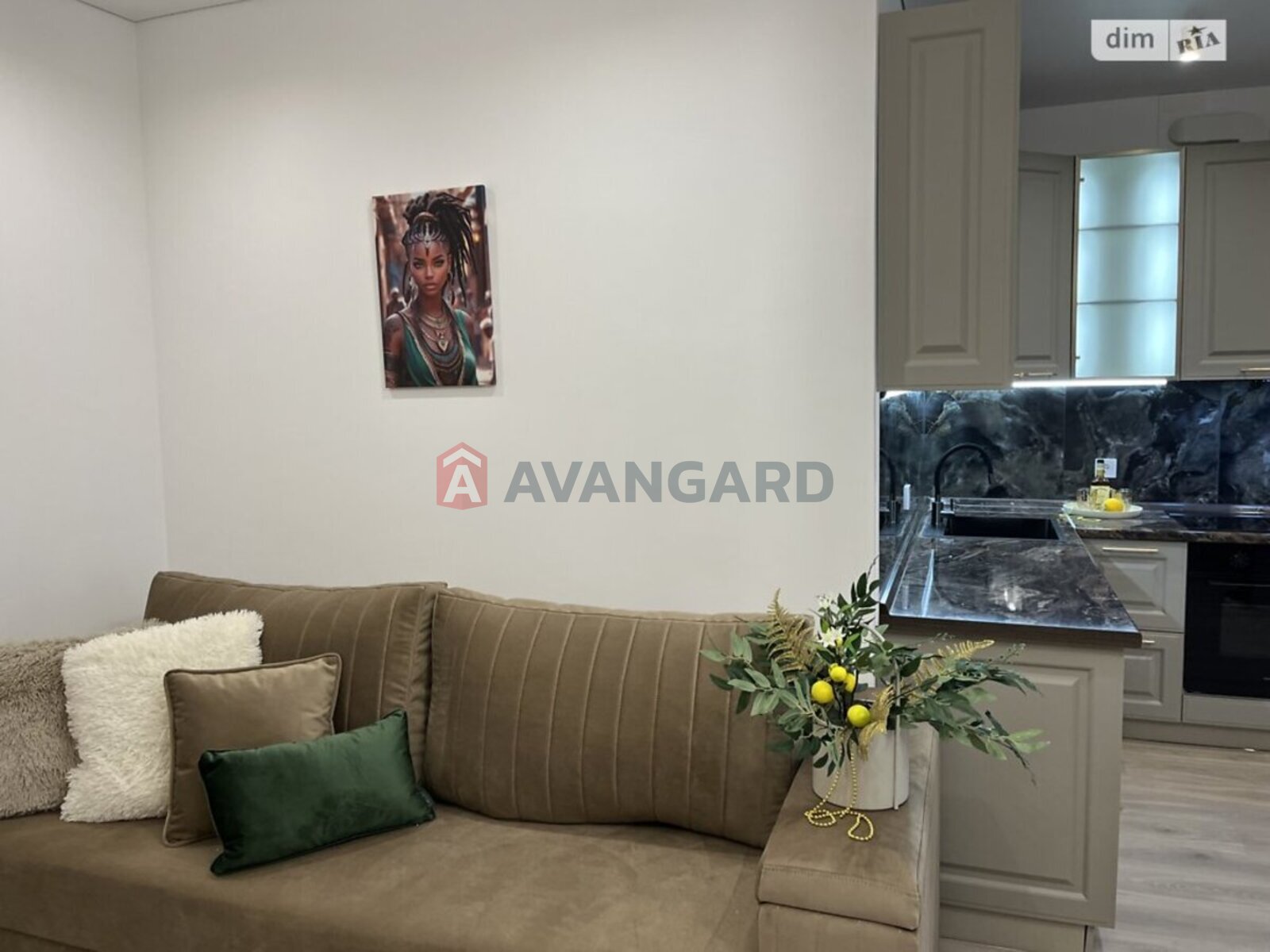 2 ����. ��������, 70/32/26 ��. �., 4/8 ���� ���� 16