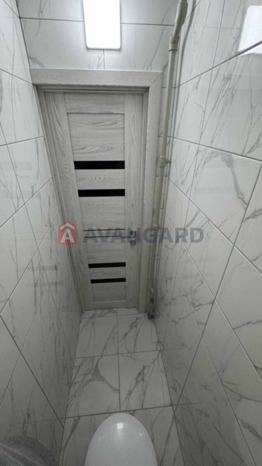 4 ��. ��������, 77/-/10 ��. �., 3/9 ������ ���� 6