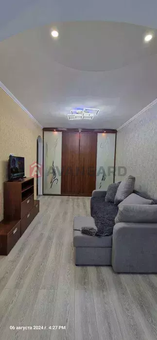 1 . , 33/-/7 . ., 5/9   16