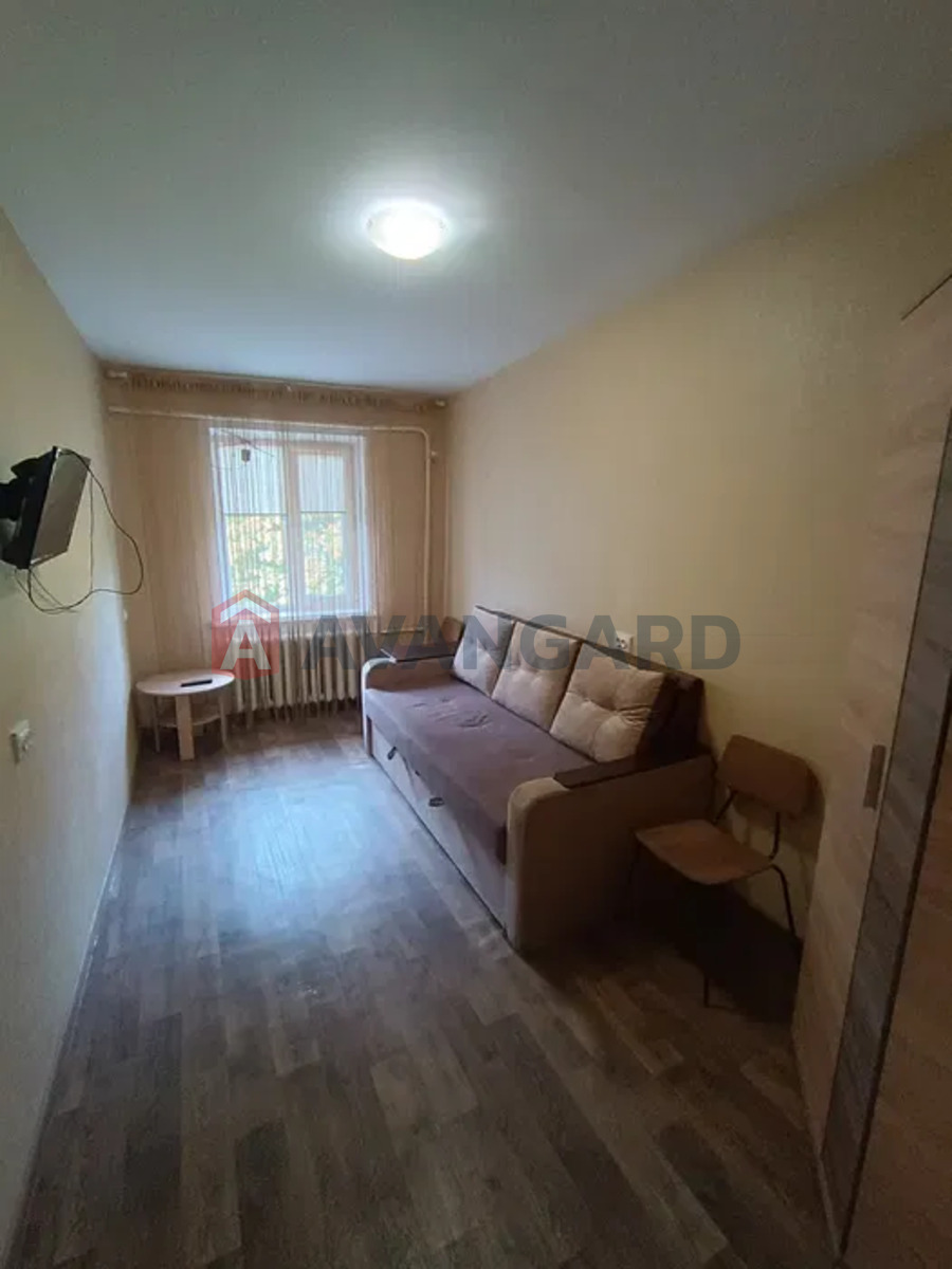 3 . , 58/-/6 . ., 5/5   2