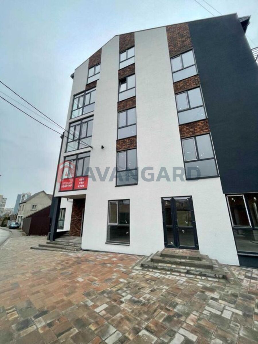 1 ��. ��������, 46/-/5 ��. �., 2/4 ������ ���� 20