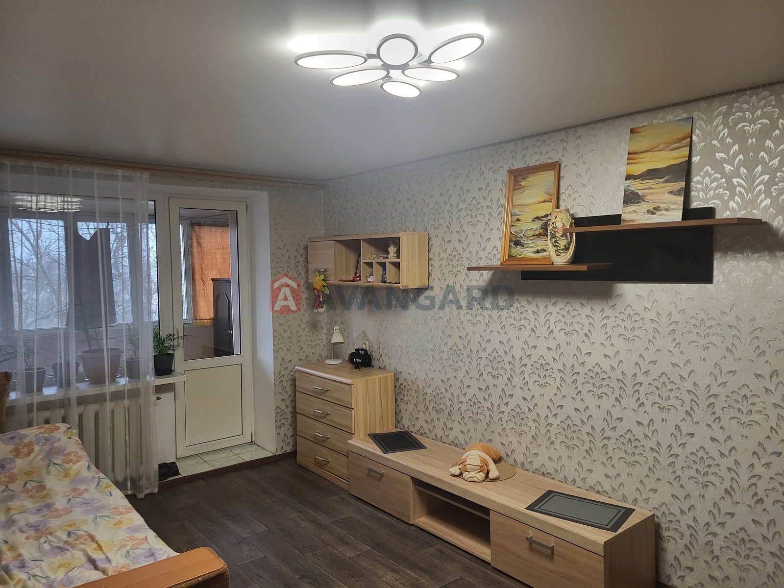 3 ��. ��������, 62/-/6 ��. �., 5/5 ������ ���� 7