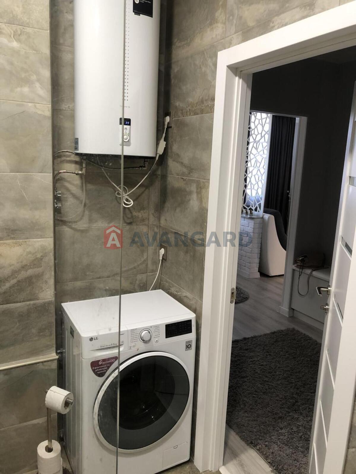 1 ��. ��������, 46/30/12 ��. �., 16/24 ������ ���� 5