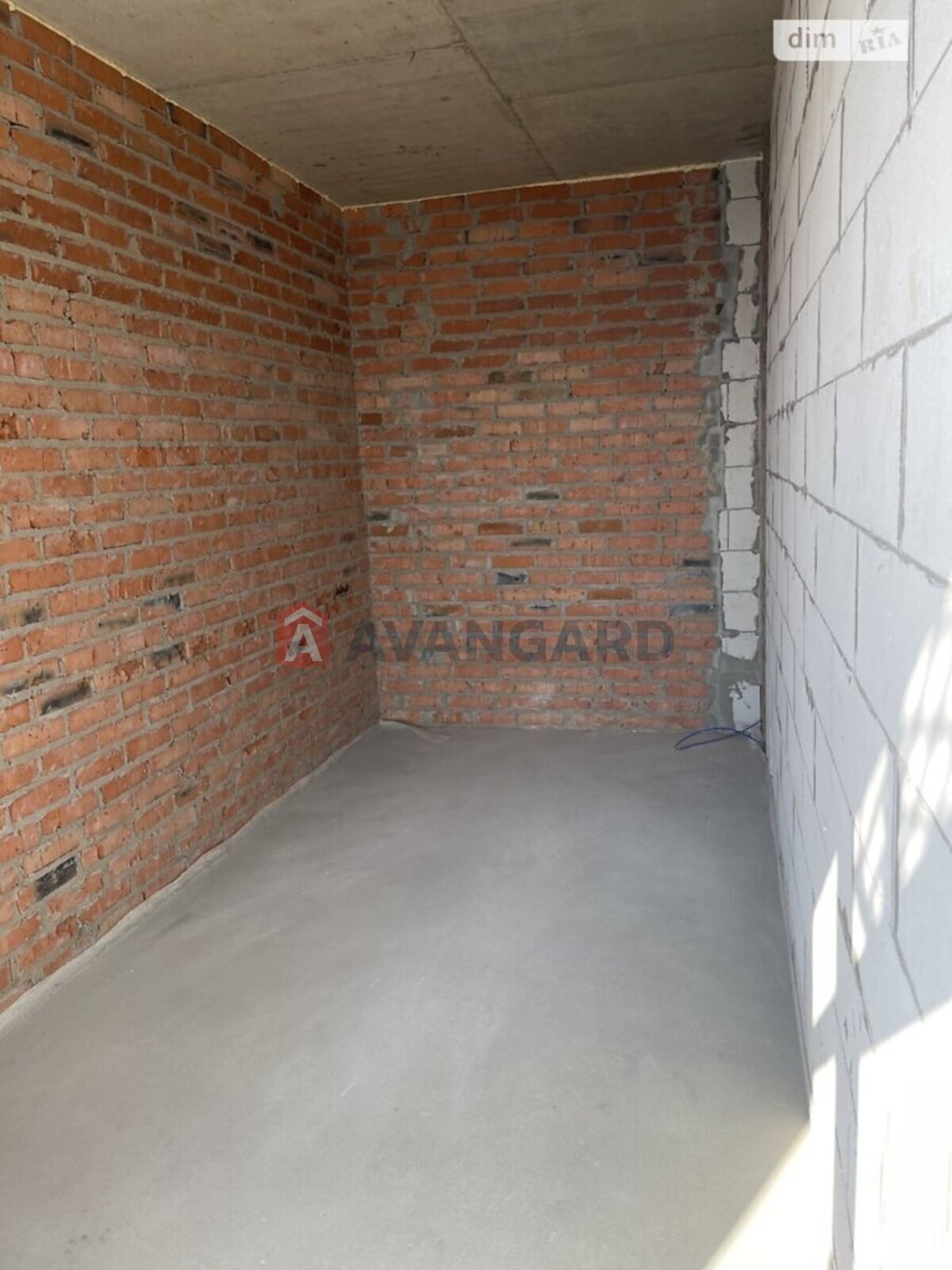 2 ��. ��������, 66/26/22 ��. �., 16/20 ������ ���� 10