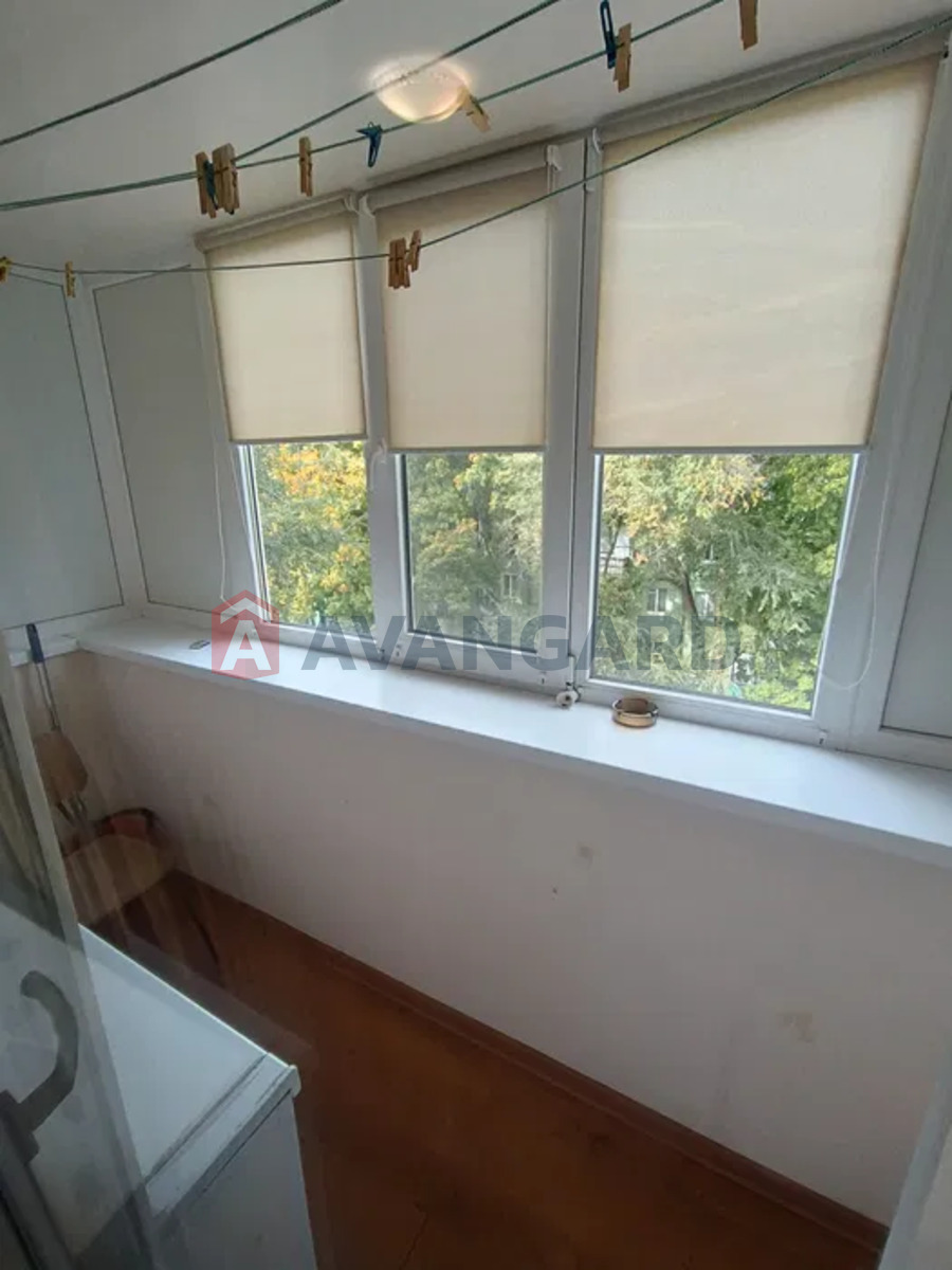 3 . , 58/-/6 . ., 5/5   9