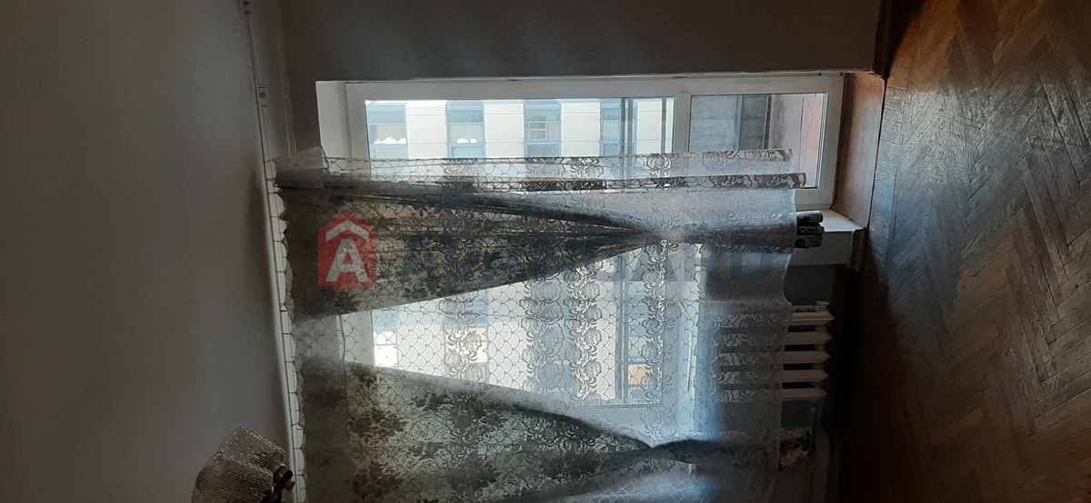 3 ��. ��������, 90/-/8 ��. �., 7/9 ������ ���� 6