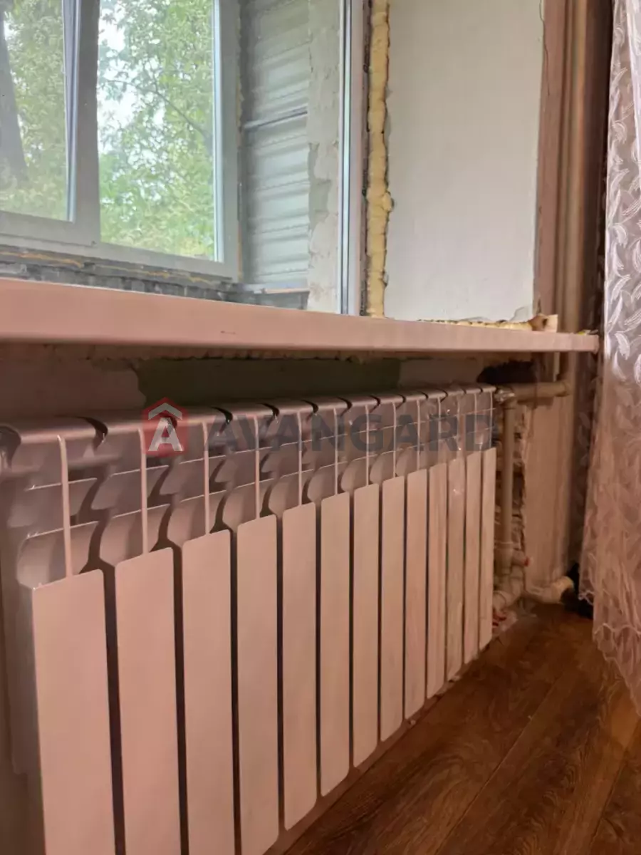1 ��. ��������, 38/21/7 ��. �., 3/9 ������ ���� 15