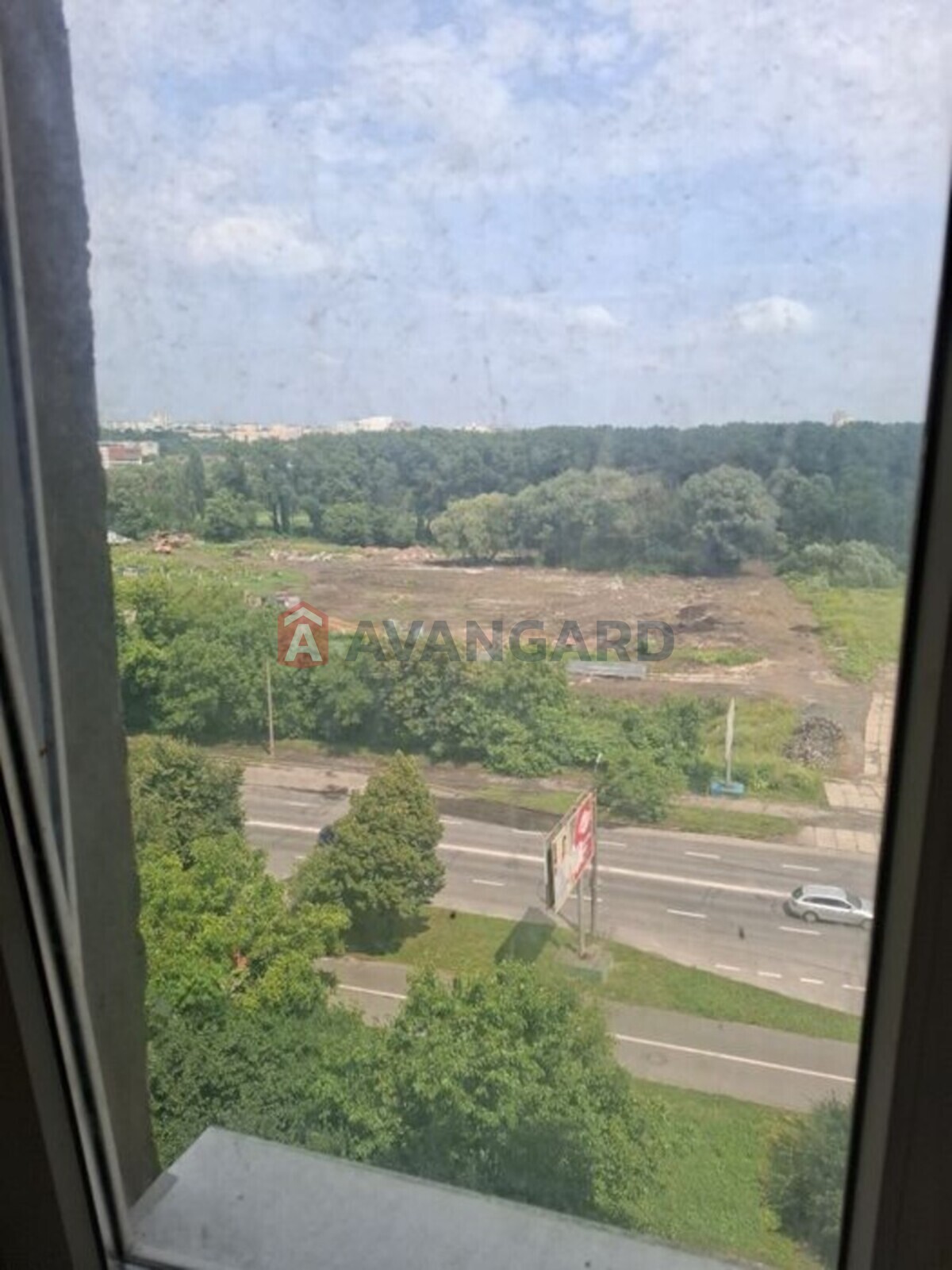 3 ��. ��������, 76/-/10 ��. �., 8/10 ������ ���� 6