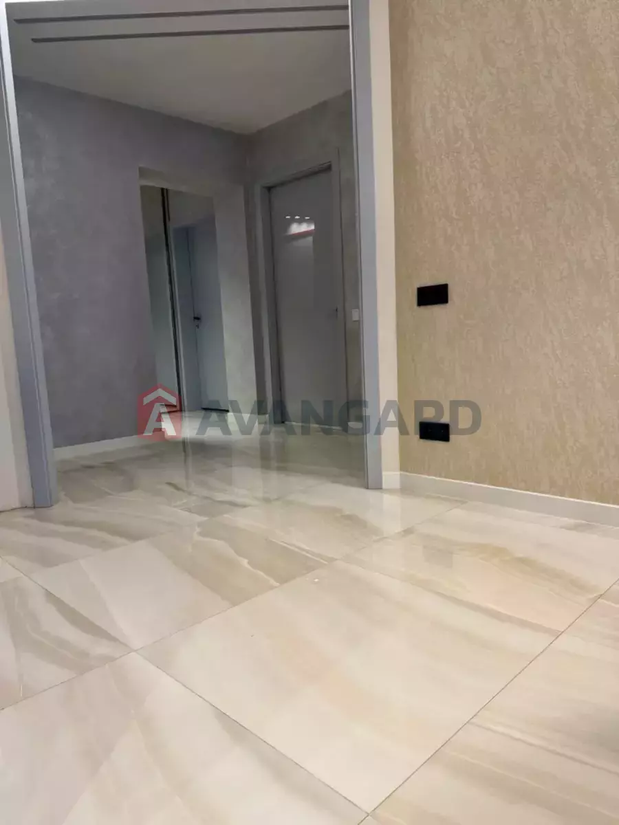 3 ��. ��������, 57/-/- ��. �., 10/12 ������ ���� 16