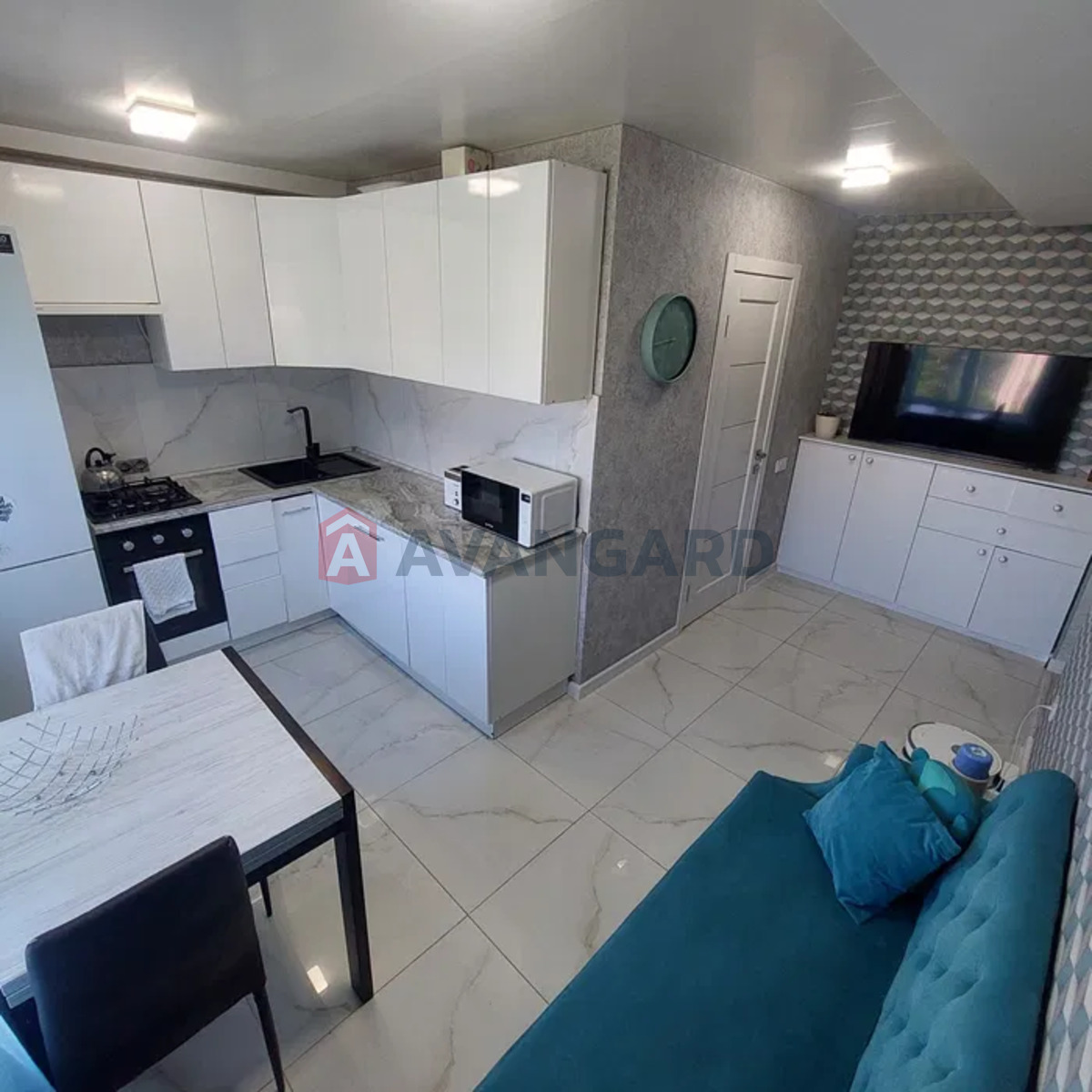 2 ��. ��������, 56/-/20 ��. �., 9/9 ������ ���� 3