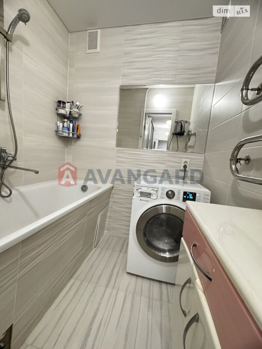 2 ��. ��������, 51/28/7 ��. �., 7/10 ������ ���� 4