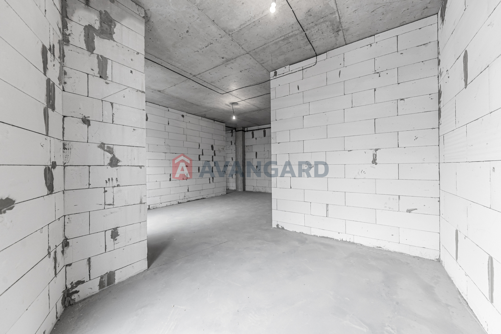 2 ��. ��������, 76,4/40/20 ��. �., 5/6 ������ ���� 12