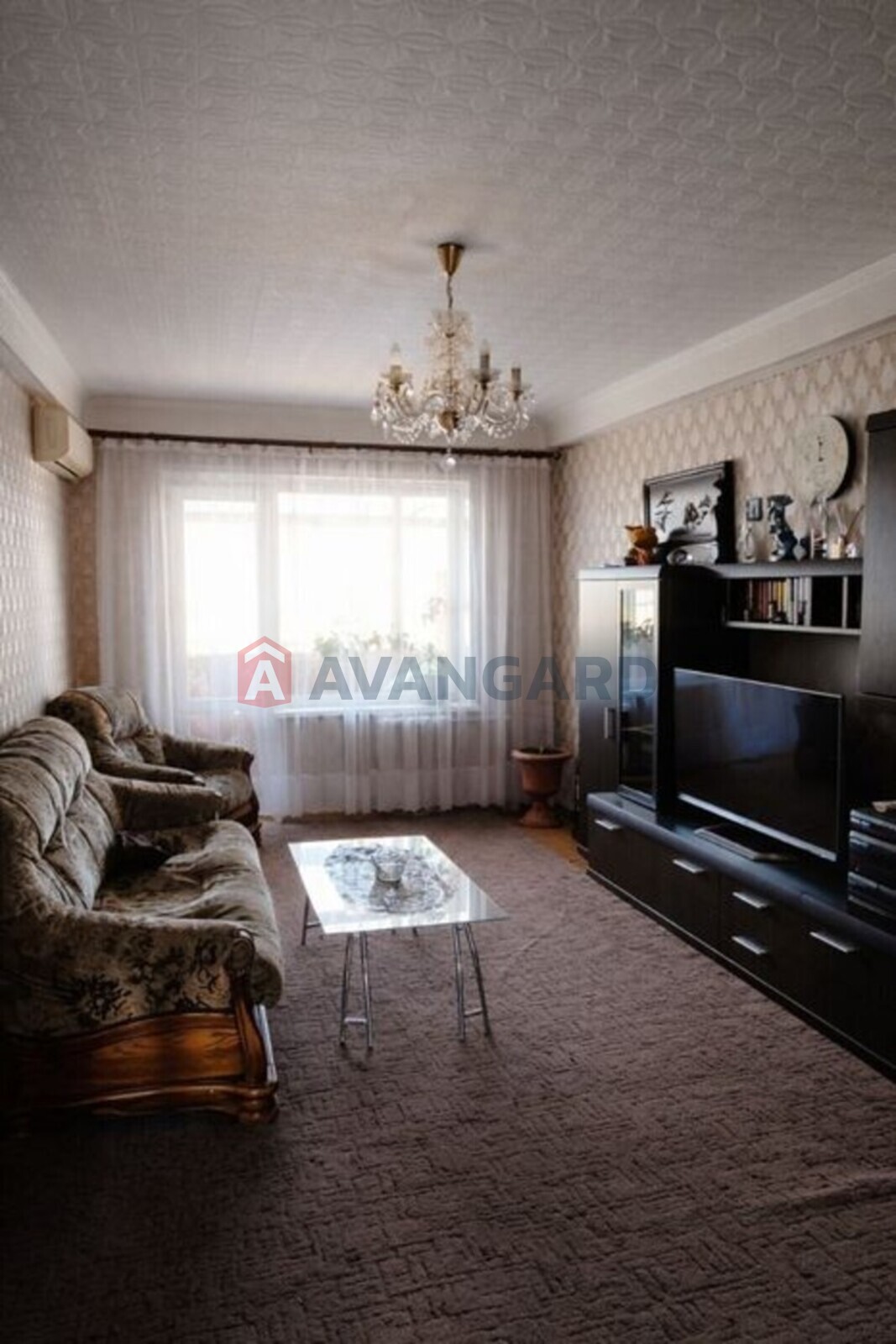 3 ��. ��������, 71/-/10 ��. �., 8/9 ������ ���� 4