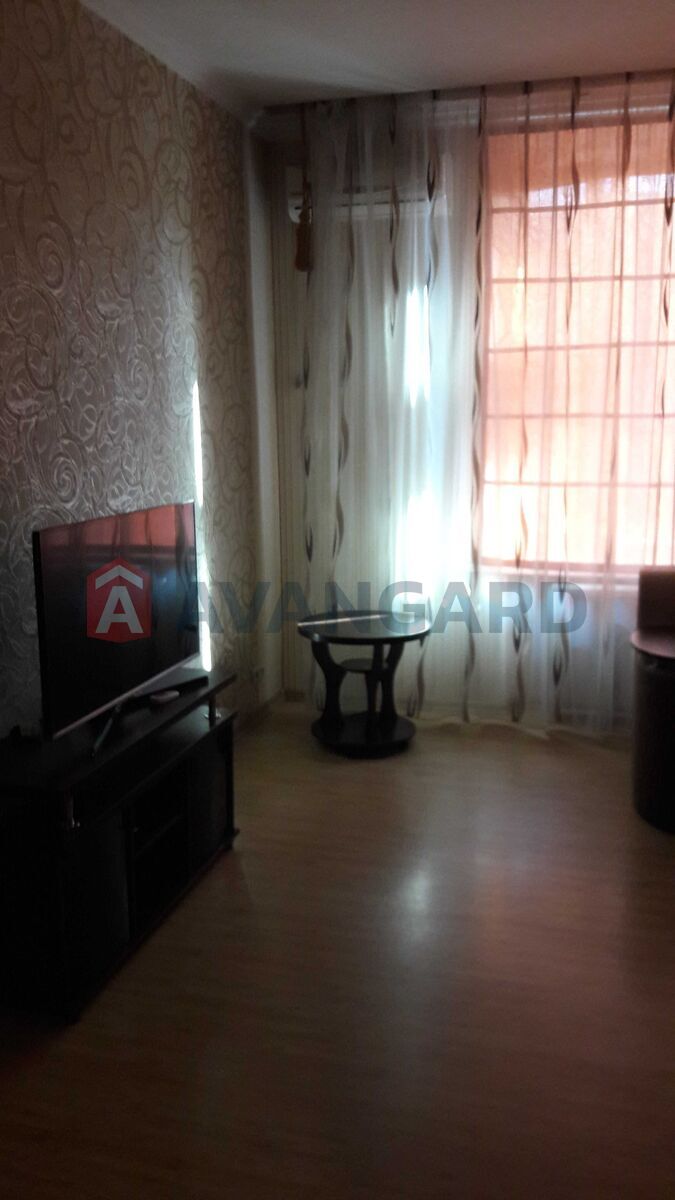 2 ��. ��������, 55/32/8 ��. �., 3/5 ������ ���� 1