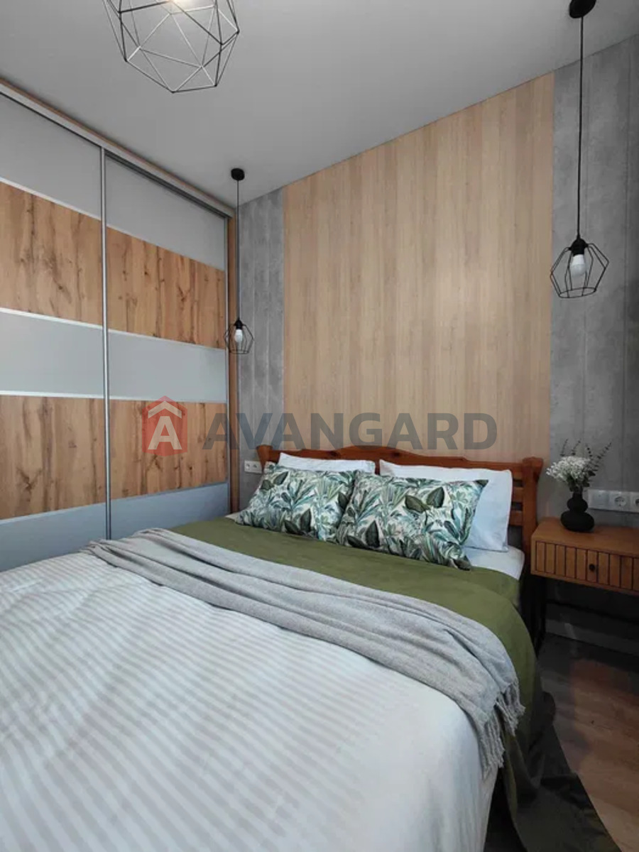 1 ��. ��������, 34/-/15 ��. �., 14/25 ������ ���� 9