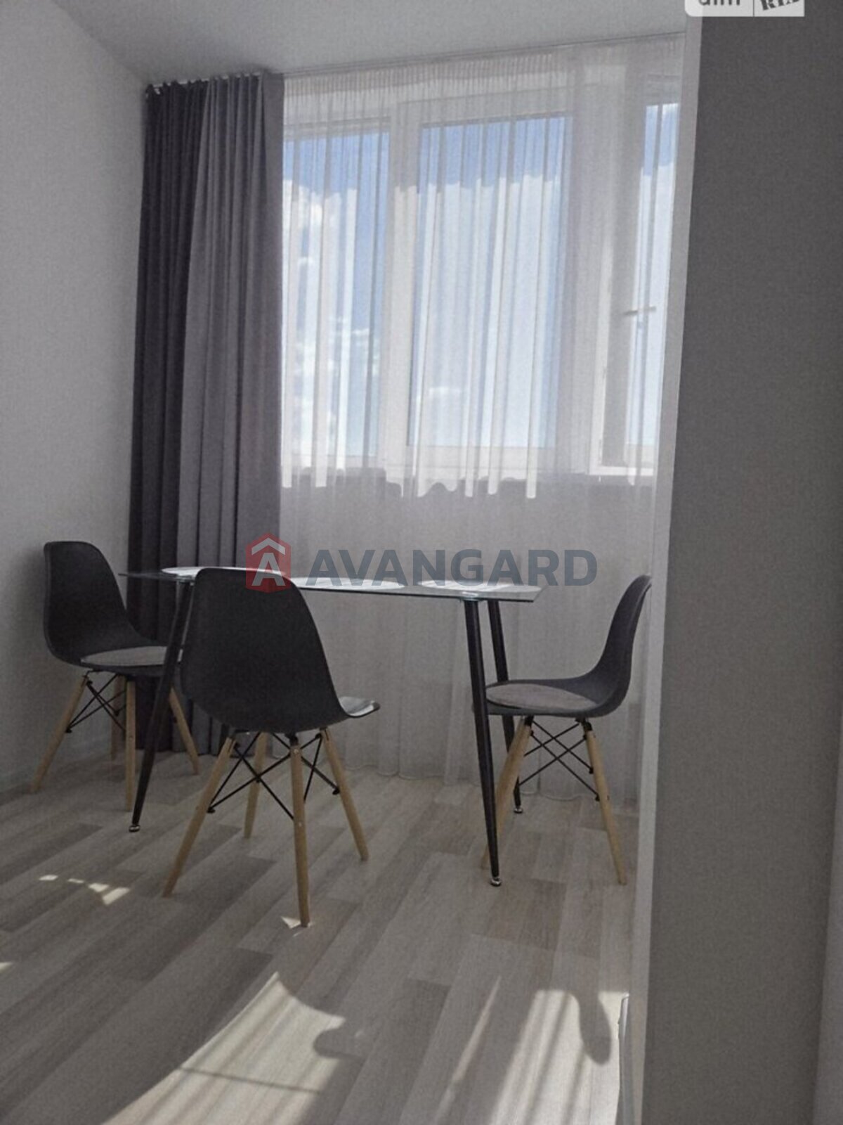 1 ��. ��������, 45/18/10 ��. �., 11/16 ������ ���� 1