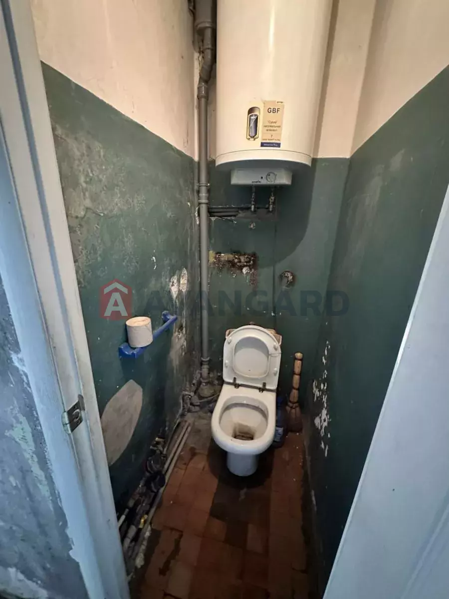 3 ����. ��������, 65/-/9 ��. �., 9/9 ���� ���� 3