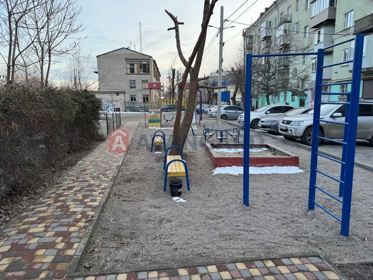 2 . , 64/-/7 . ., 5/5   14