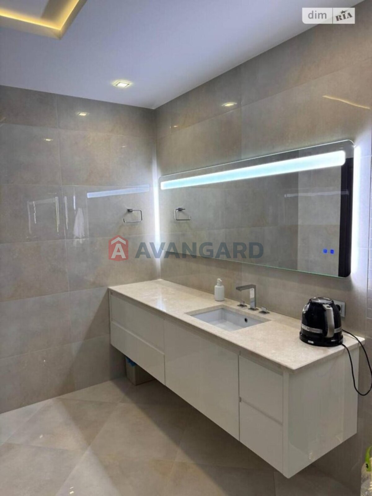 2 ��. ��������, 209/39/- ��. �., 9/10 ������ ���� 15