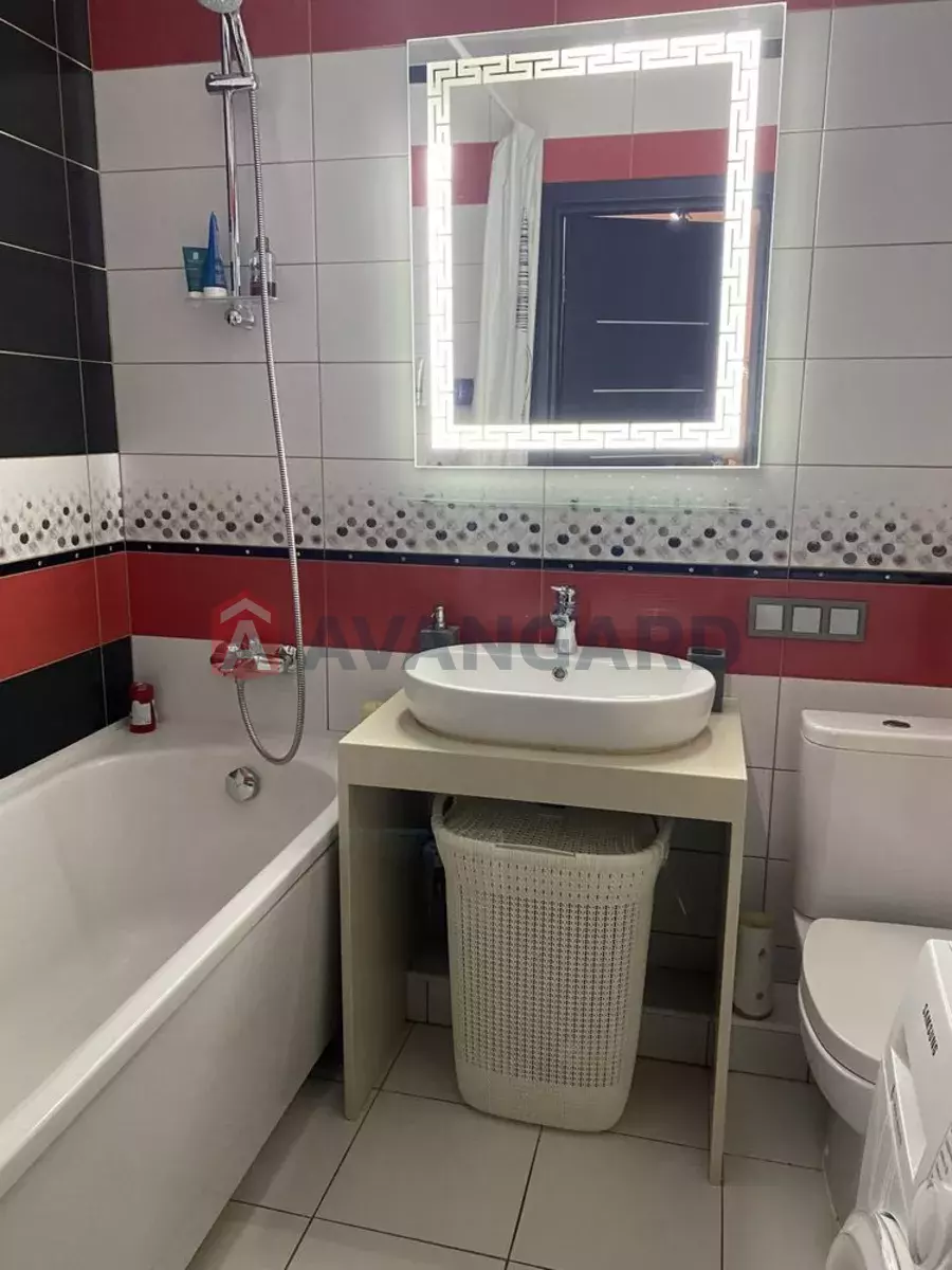 2 ��. ��������, 45/-/13 ��. �., 10/12 ������ ���� 4