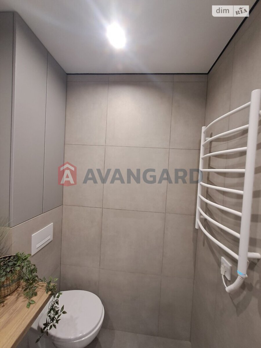 2 ��. ��������, 48/30/- ��. �., 4/9 ������ ���� 7