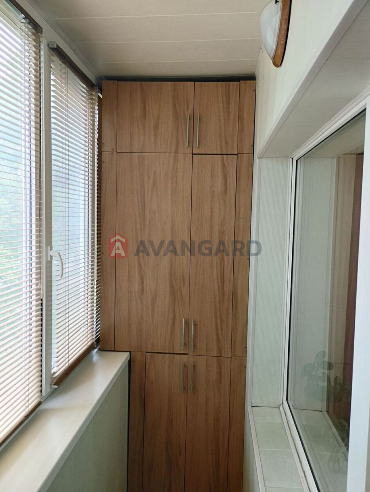 2 ����. ��������, 46/28/7 ��. �., 3/5 ���� ���� 23