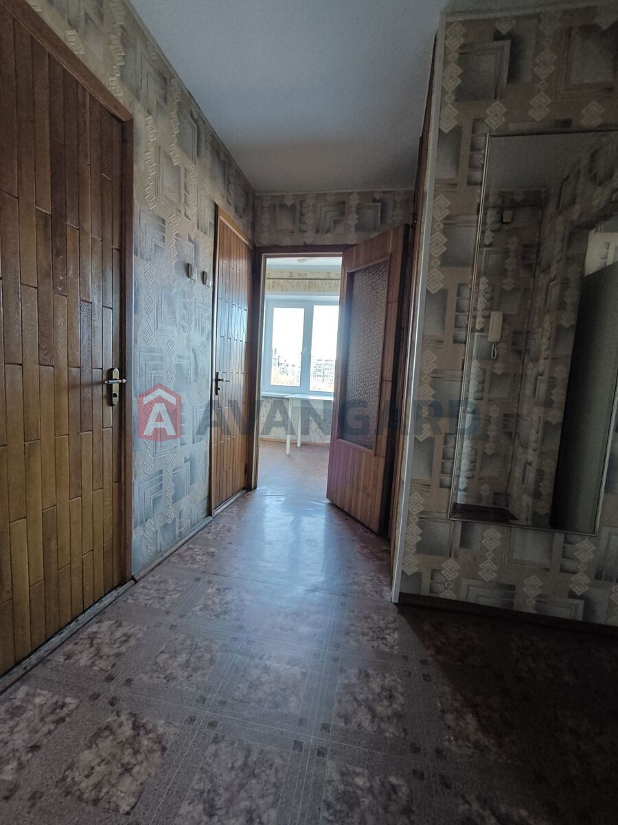 3 . , 67/-/8 . ., 8/9   6