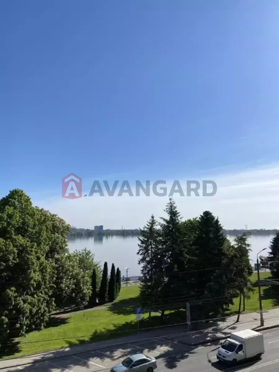 4 . , 75/-/7 . ., 5/9   3