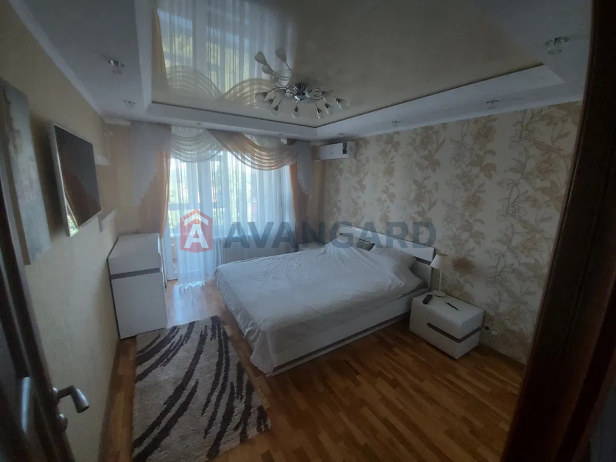 3 ��. ��������, 68/-/9 ��. �., 9/9 ������ ���� 17