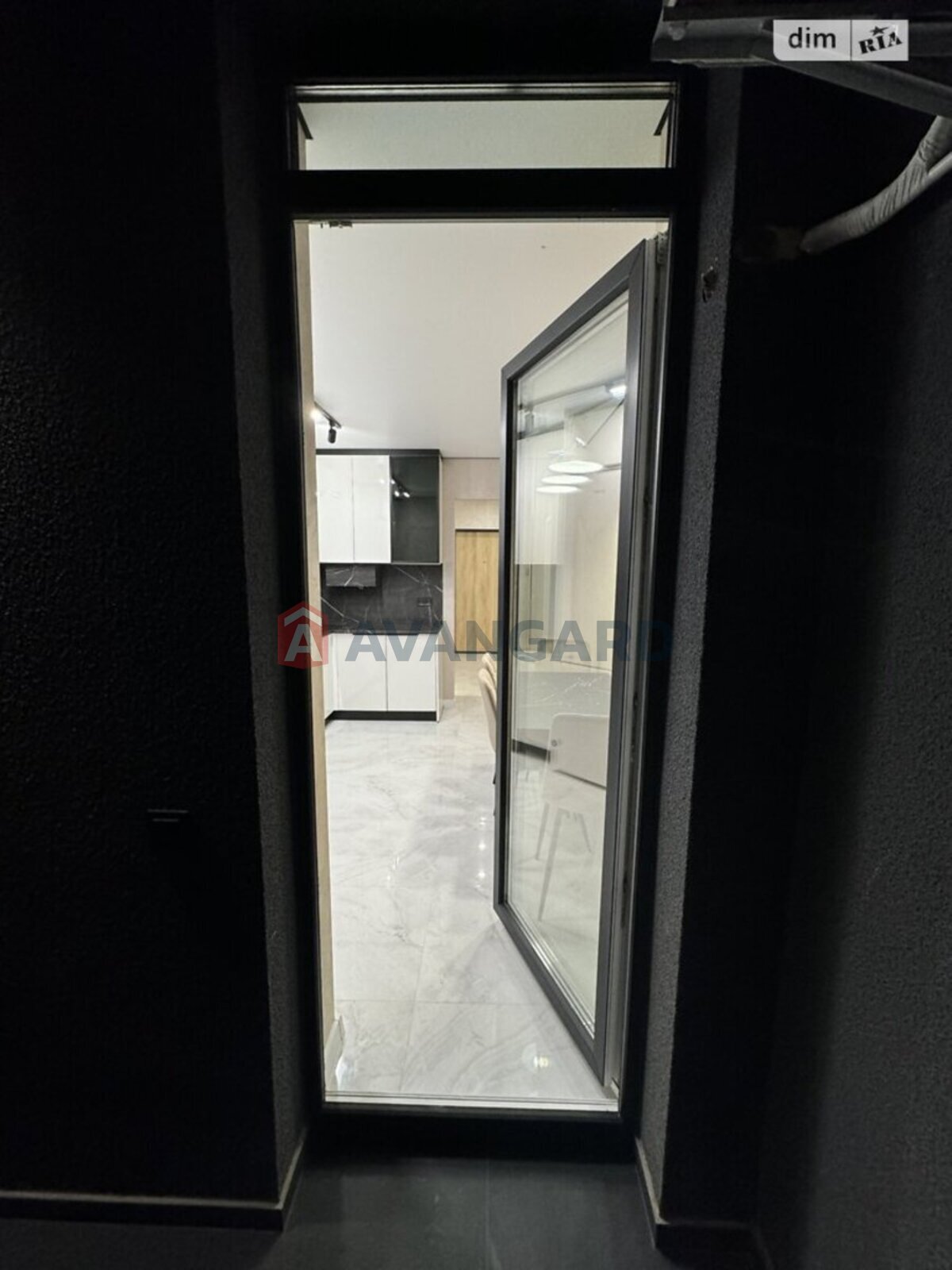 1 . , 44/-/- . ., 8/9   29