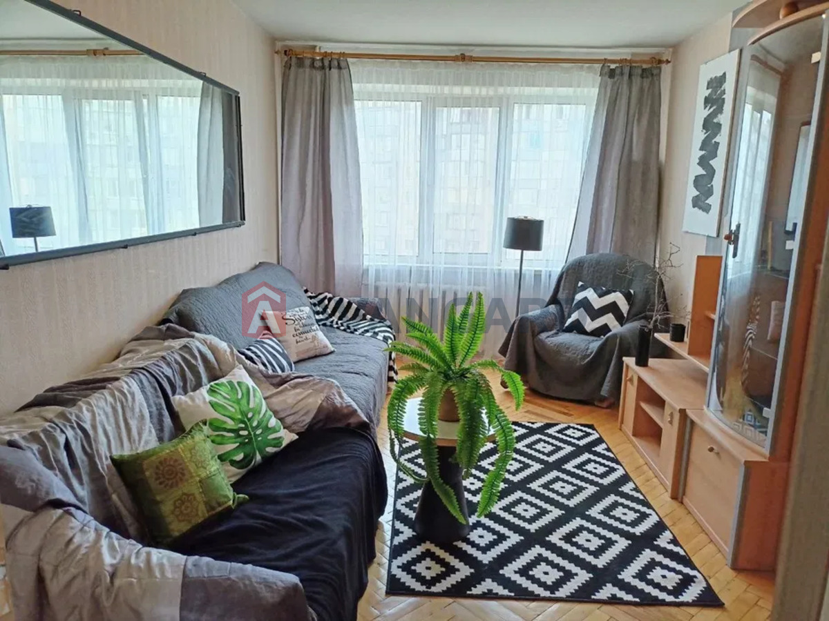 3 ��. ��������, 65/-/8 ��. �., 6/9 ������ ���� 1