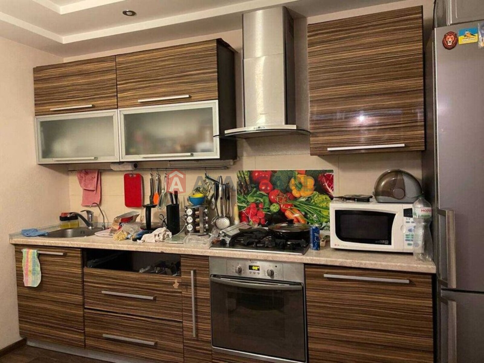 4 ����. ��������, 86/-/15 ��. �., 5/9 ���� ���� 6