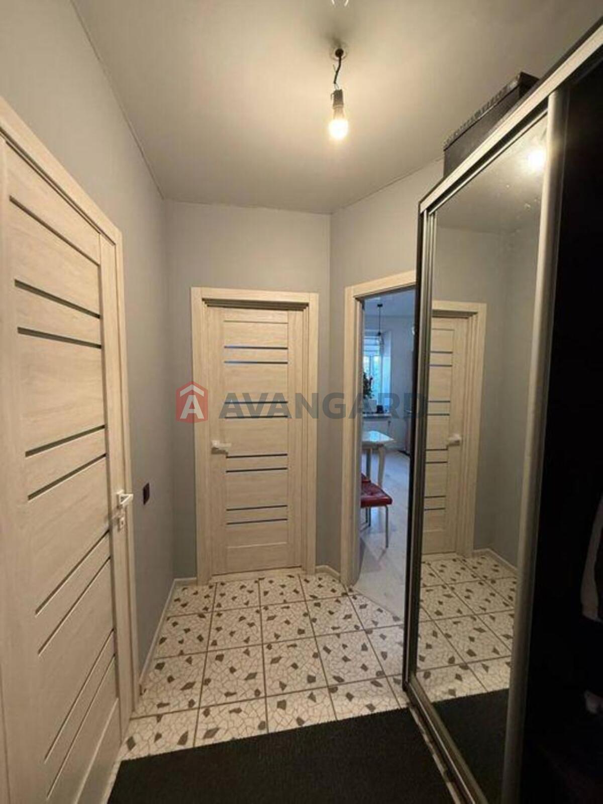 2 ��. ��������, 40/-/15 ��. �., 1/6 ������ ���� 5