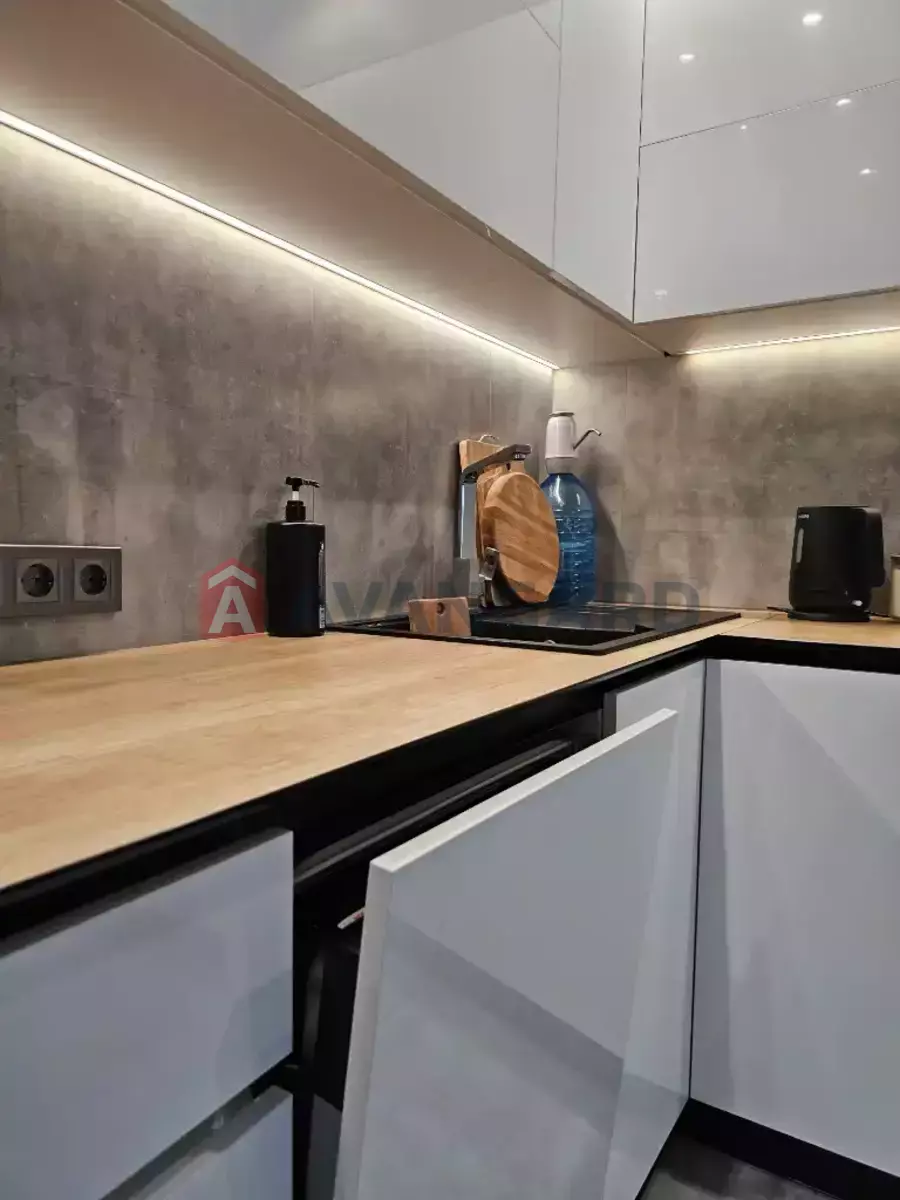 2 ��. ��������, 95/-/- ��. �., 9/11 ������ ���� 26