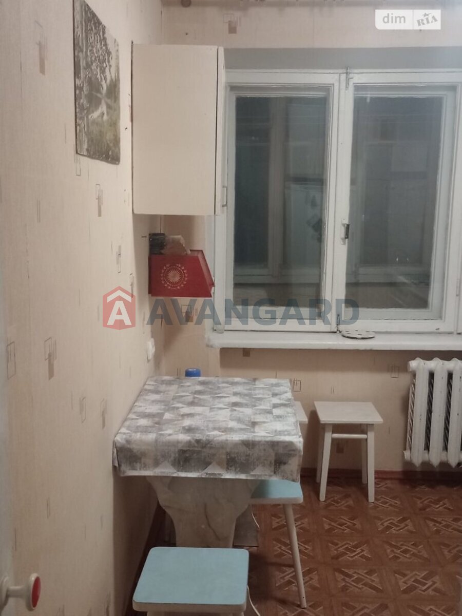 2 ��. ��������, 36/-/5 ��. �., 4/12 ������ ���� 17