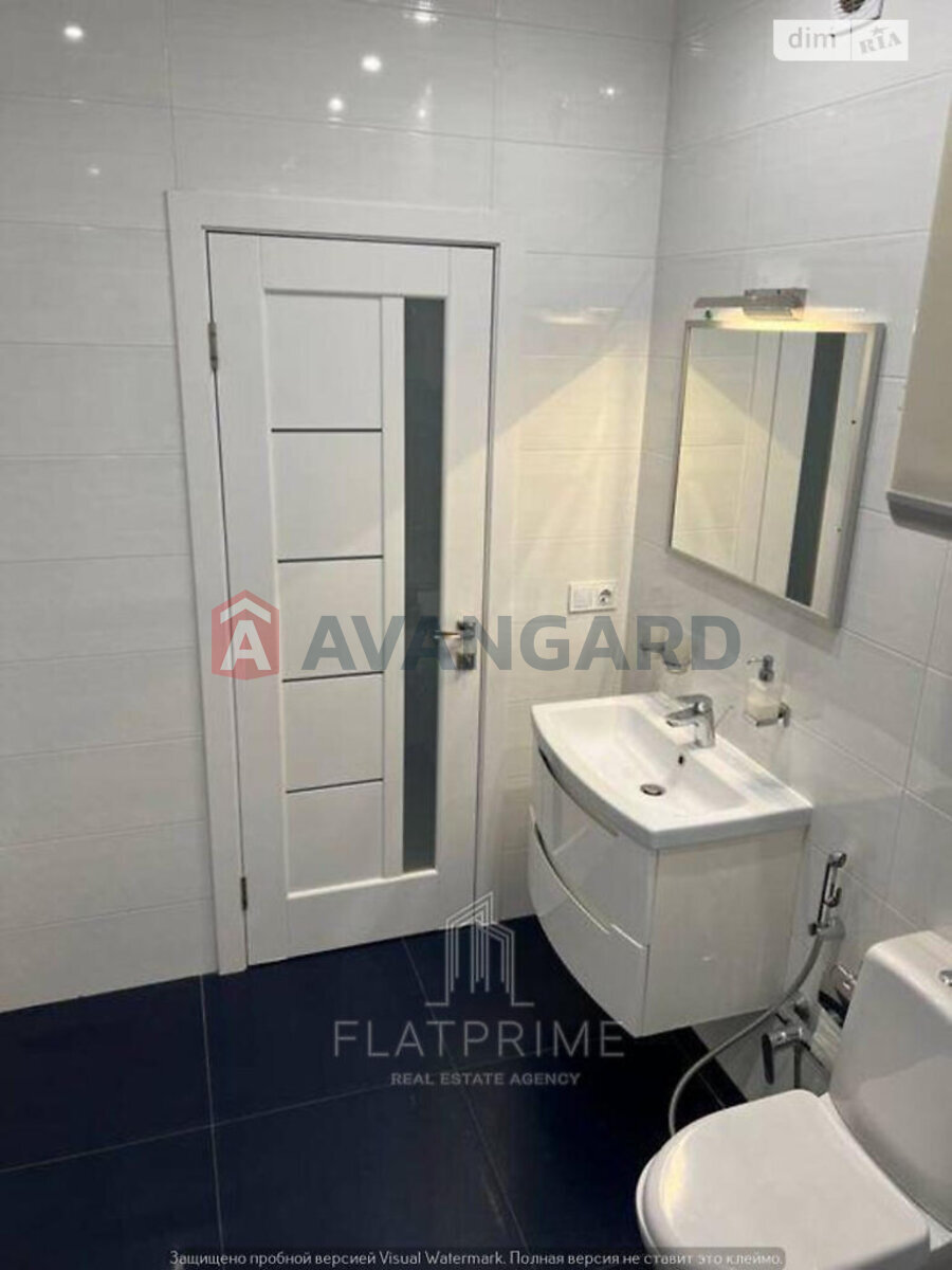 3 ��. ��������, 78/44/14 ��. �., 2/10 ������ ���� 15