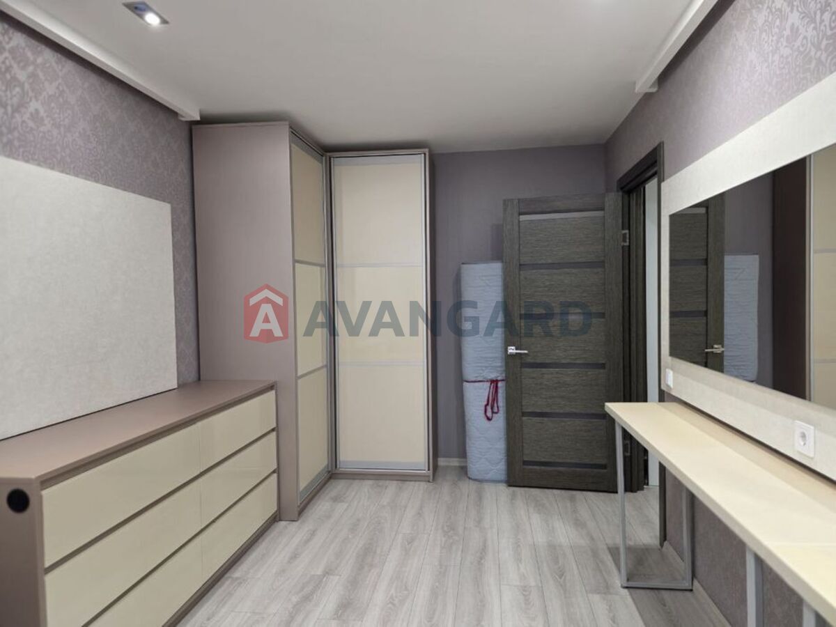 2 ��. ��������, 70/-/15 ��. �., 8/10 ������ ���� 5