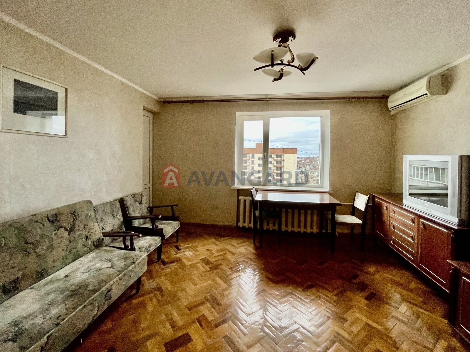 2 ��. ��������, 50/29/7 ��. �., 9/9 ������ ���� 9