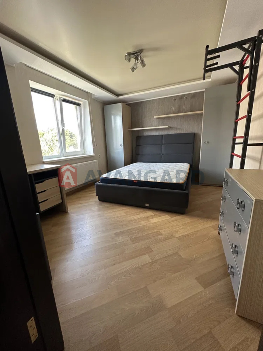 3 . , 96,6/53,8/11,7 . ., 4/5   9