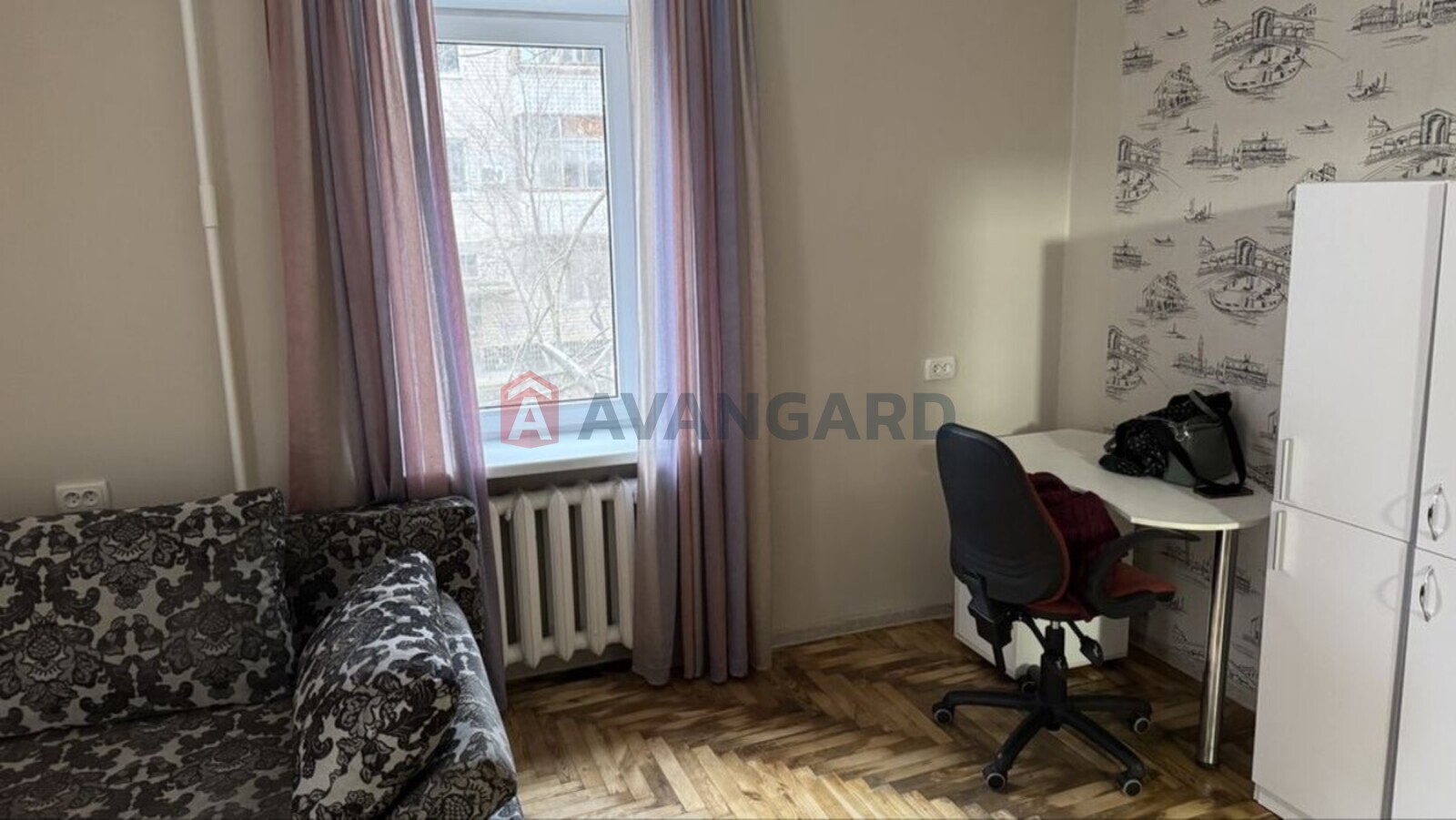 1 ��. ��������, 37/-/7 ��. �., 2/5 ������ ���� 6