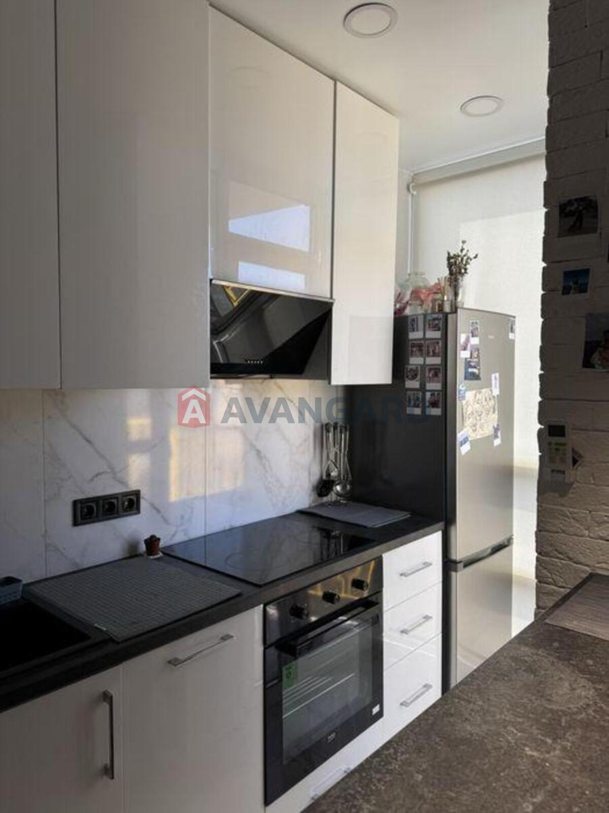 1 ��. ��������, 27/-/10 ��. �., 5/21 ������ ���� 3