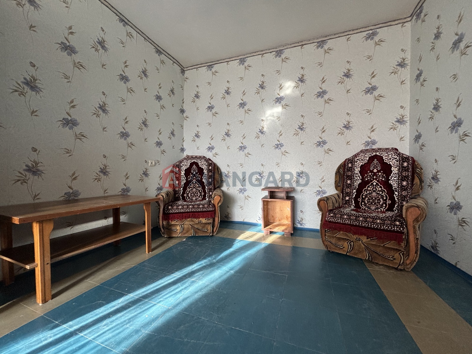 2 ��. ��������, 45/26/8 ��. �., 9/10 ������ ���� 11